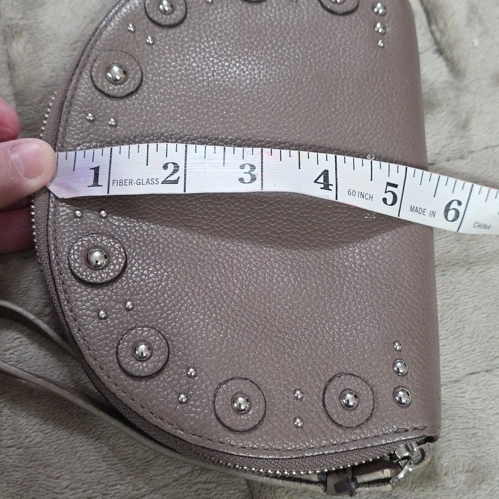 Kate Spade Shara Cosmetic Wallet Wristlet Larchment Ave.  Walnut Leather Studded